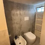 Privatunterkunft Casa Antica Tuie