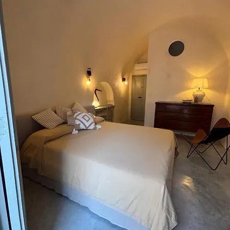 Casa Antica Tuie *