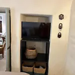 Casa Antica Tuie Homestay Tuglie