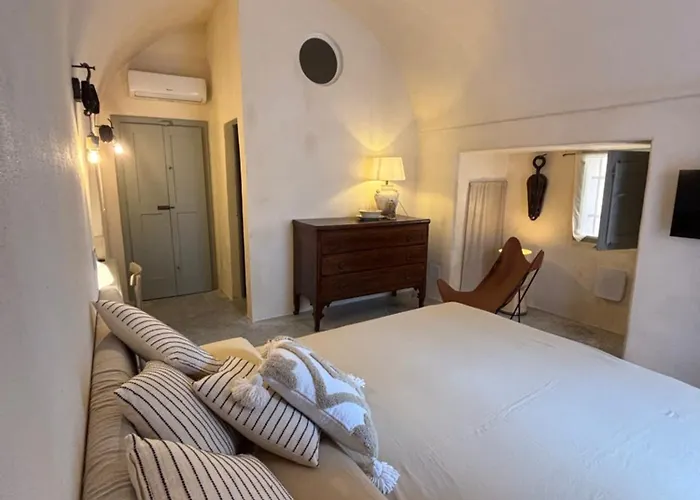 Casa Antica Tuie