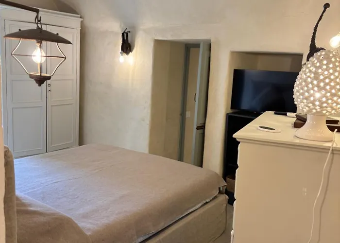 Casa Antica Tuie Privatunterkunft