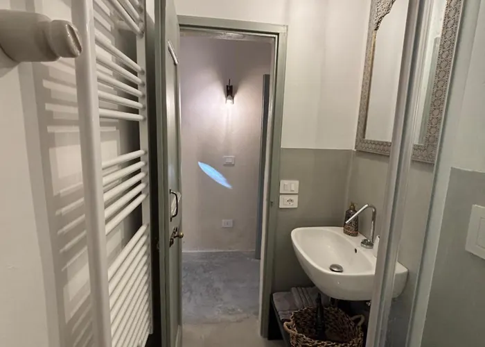 Privatunterkunft Casa Antica Tuie